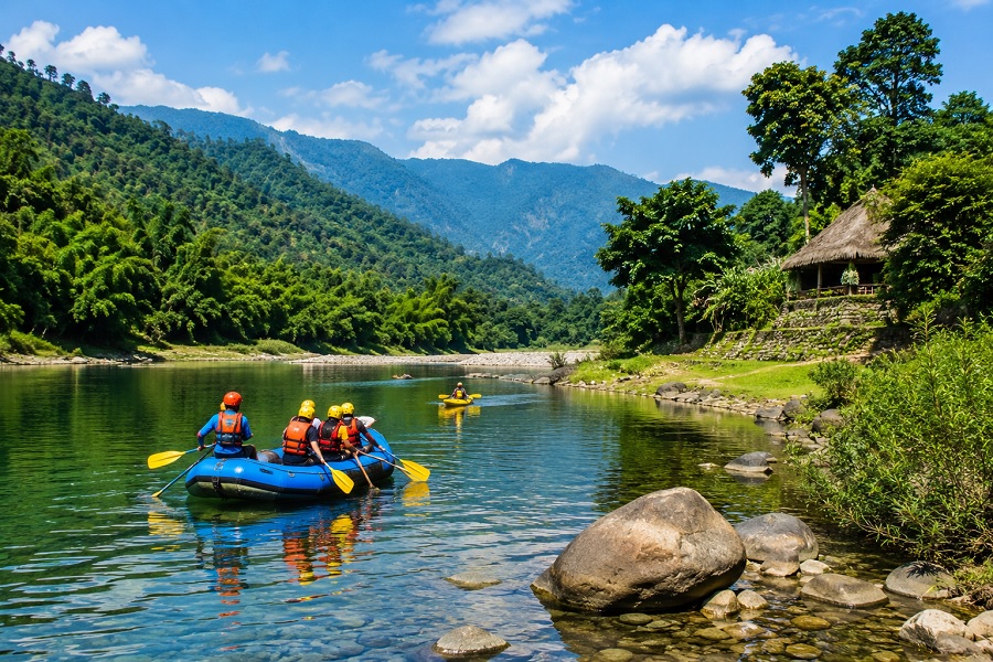 Exploring India�s Rivers: A Journey Through Ecotourism, Conservation and Local Culture 